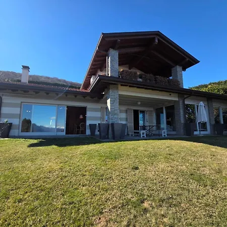 Lakeview And Pool Villa Stresa